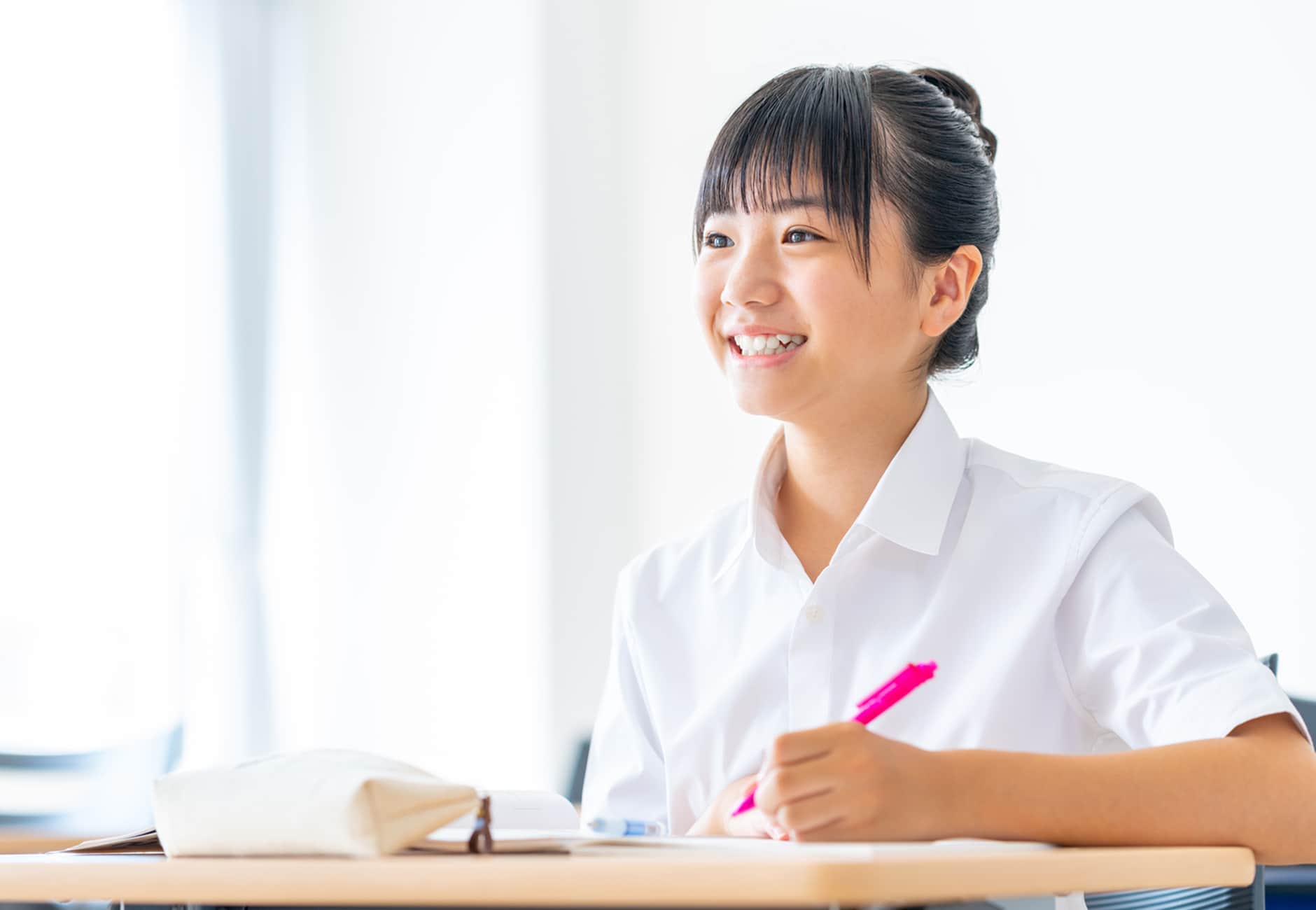 定員制学習塾ハイタッチ 豊中柴原校のメインビジュアル